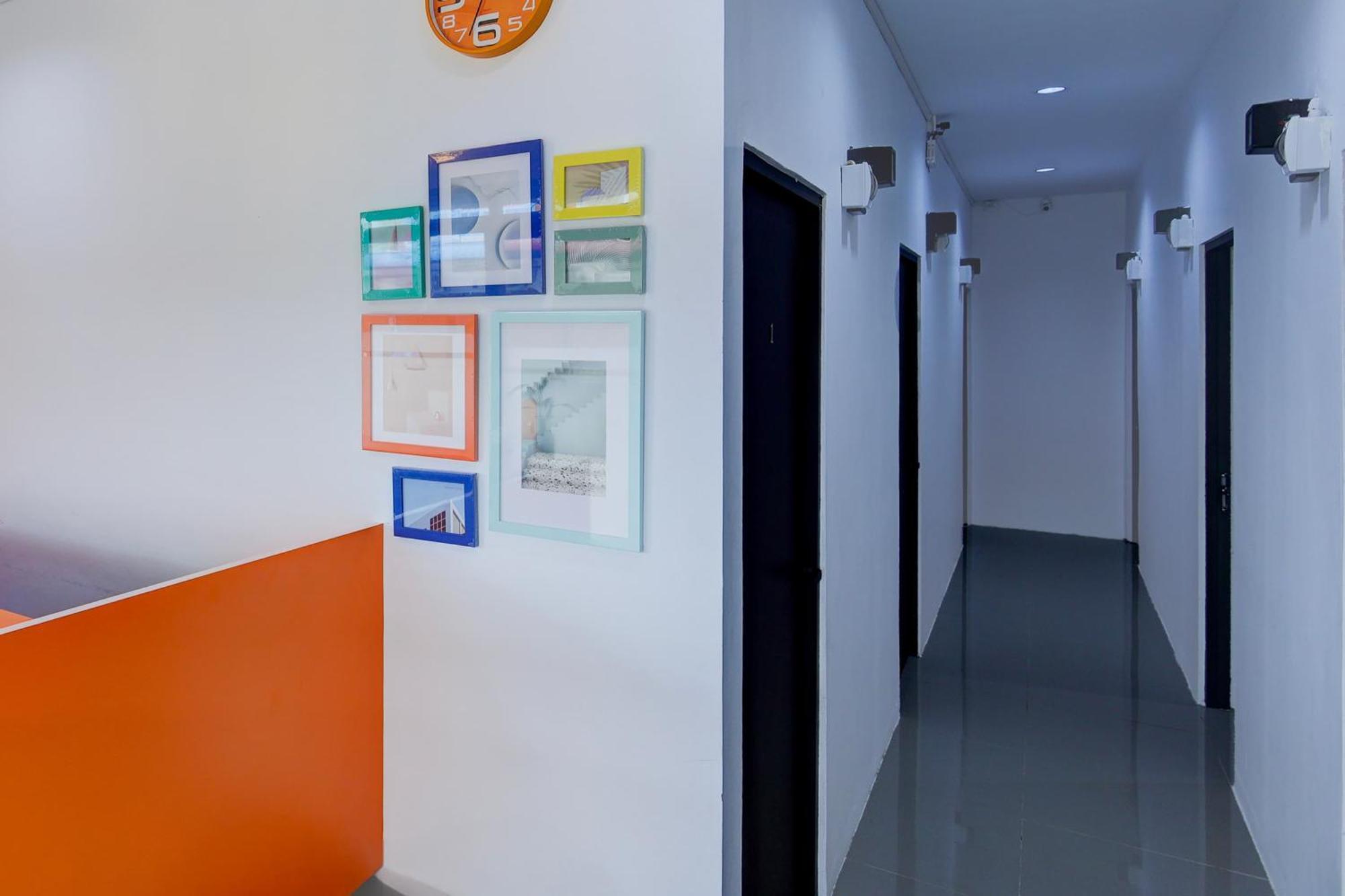 Super Oyo Capital O 93076 Batam Backpacker Guesthouse 2 Pembunuh Exterior foto
