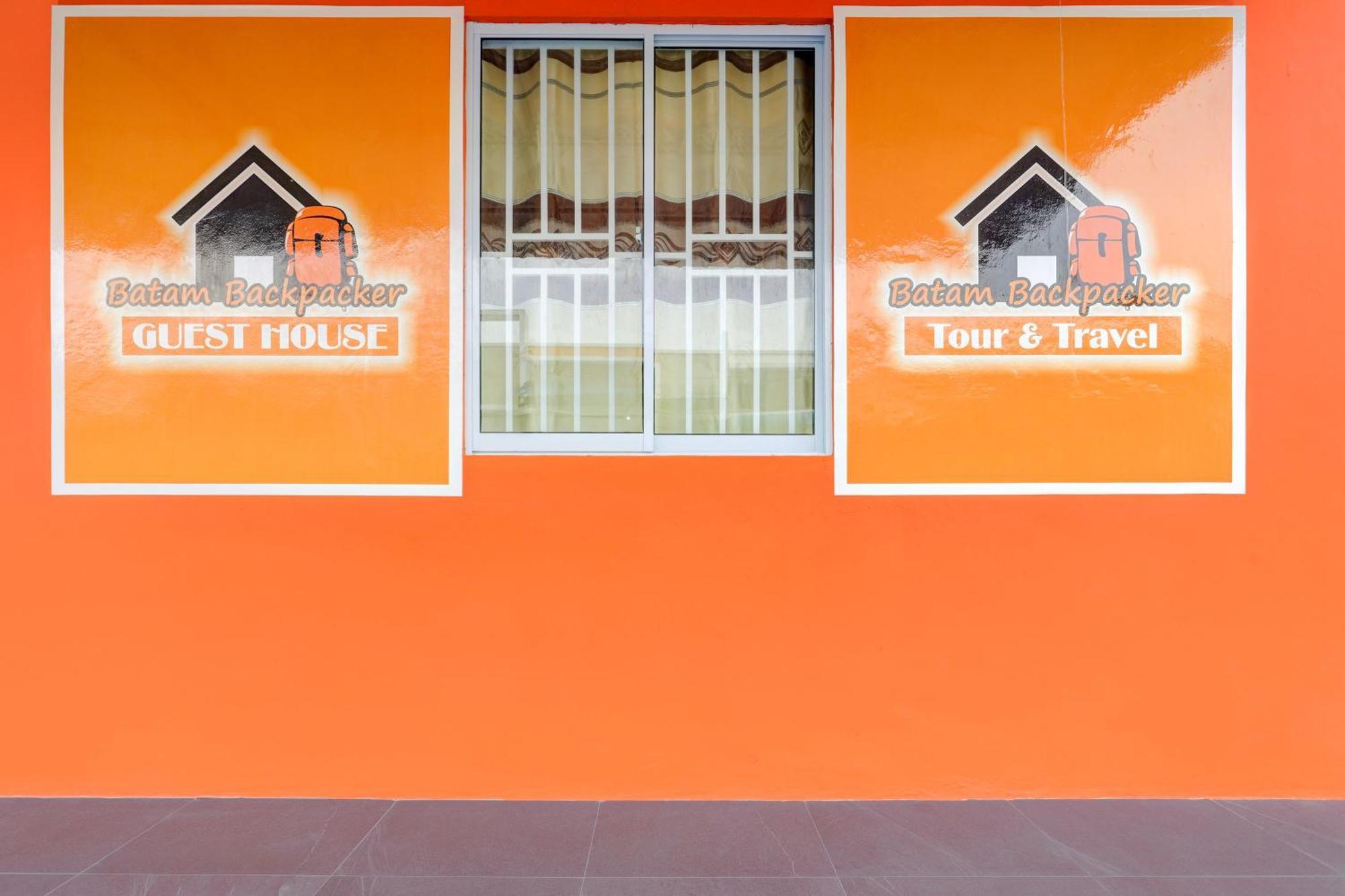 Super Oyo Capital O 93076 Batam Backpacker Guesthouse 2 Pembunuh Exterior foto