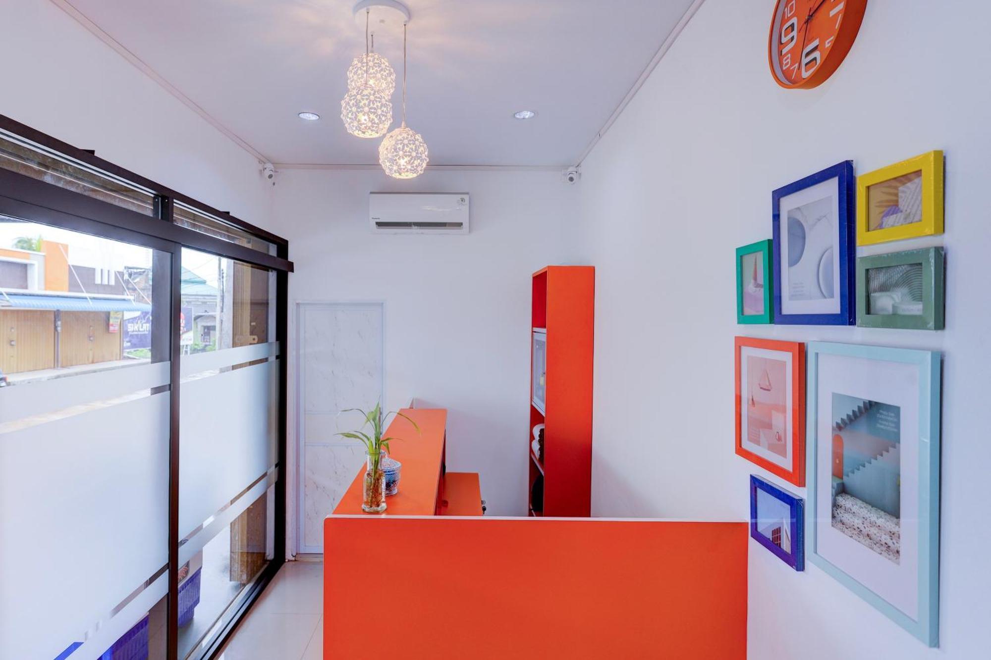 Super Oyo Capital O 93076 Batam Backpacker Guesthouse 2 Pembunuh Exterior foto